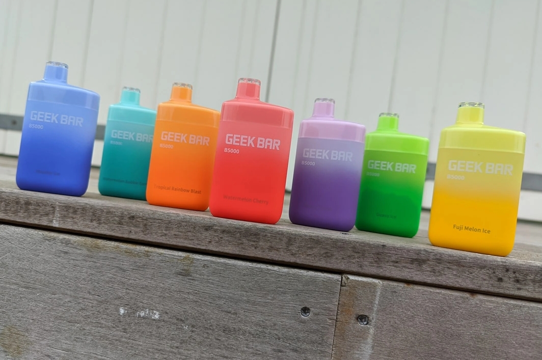 De Ultieme Vape Companion voor Amsterdamse Avonturen: Geek Bar B5000 5000 Puffs Vape - Blauwe Razz-Limonade